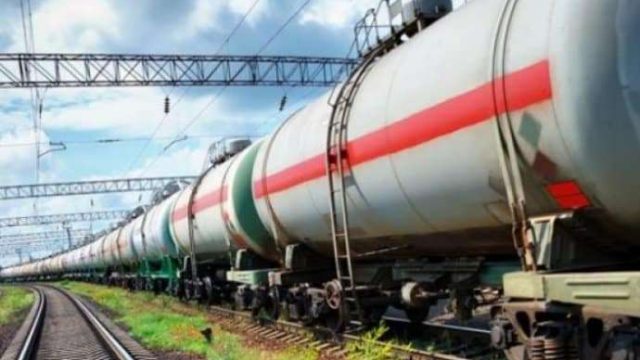Қазақстан Ресейден жанармай әкелуге тыйым салды