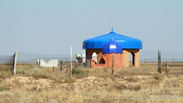Батыс Қазақстанда Дәдем ата кесенесіне жол салынады