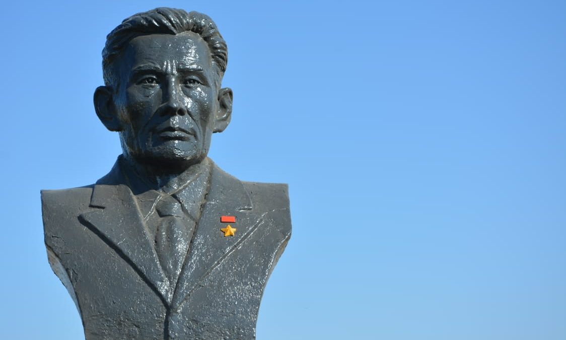 абдолов