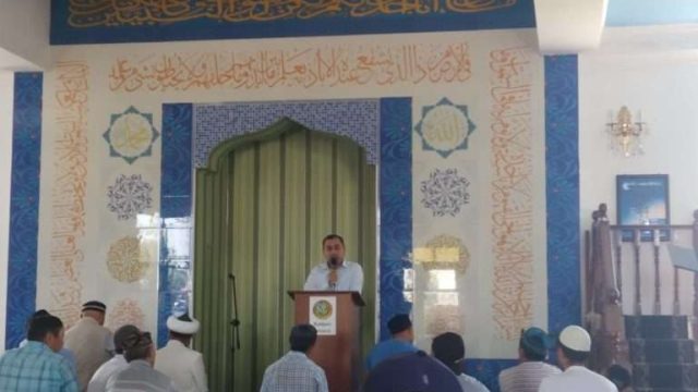 Дінтанушы экстремистік топ өкілдерін қалай тану керектігін айтты