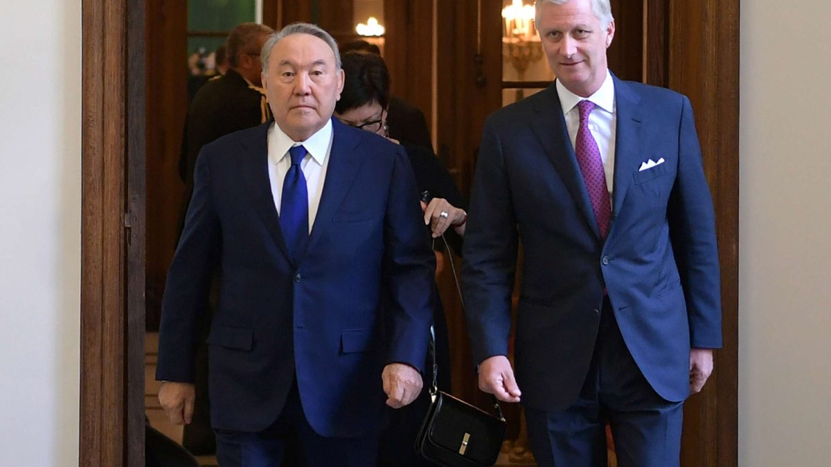 Назарбаев Бельгия королі