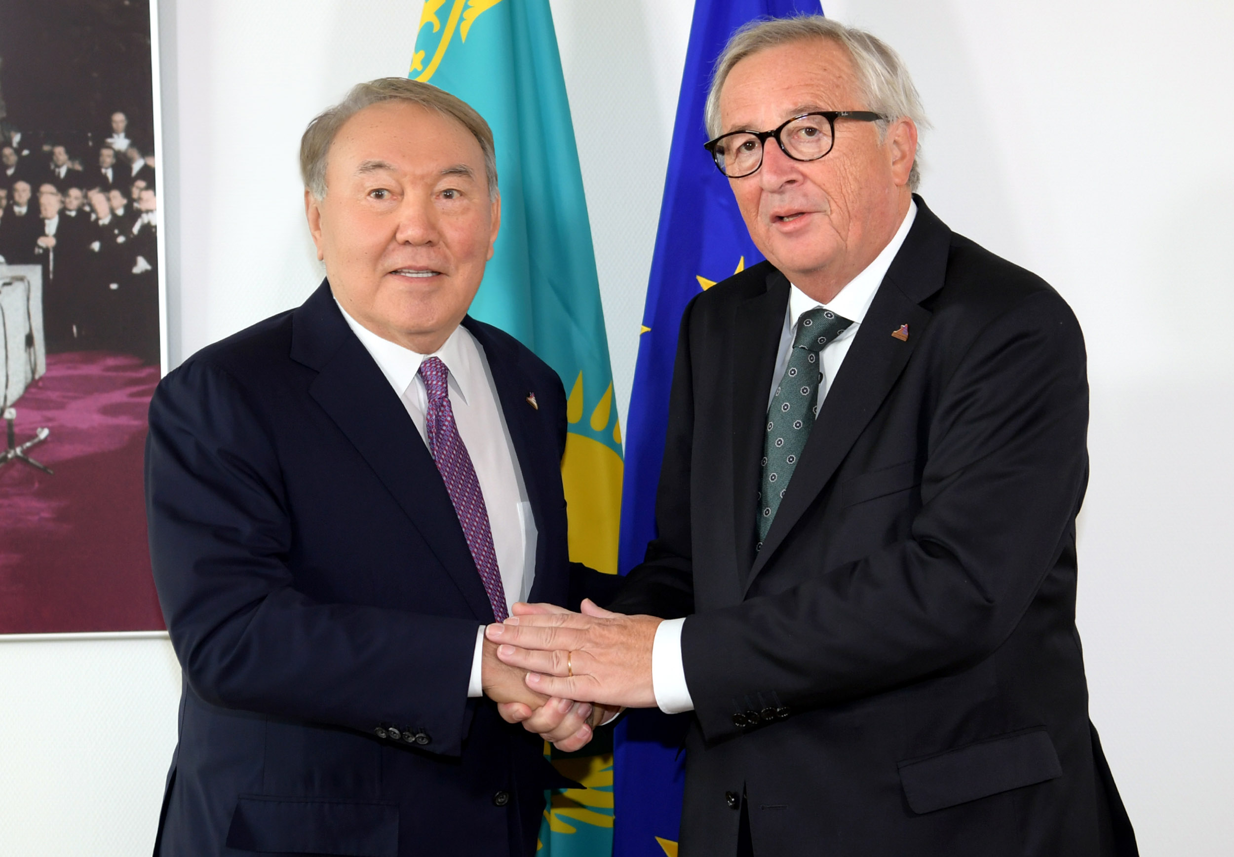 Назарбаев пен Юнкер