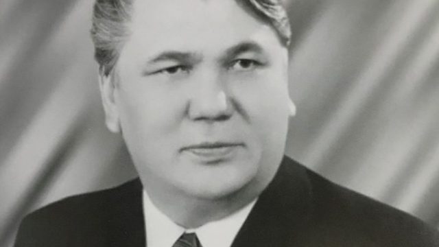 Жазушы Кемел Тоқаевтың туғанына — 95 жыл