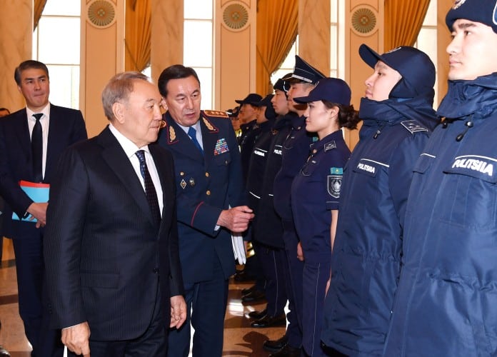 Назарбаев полиция