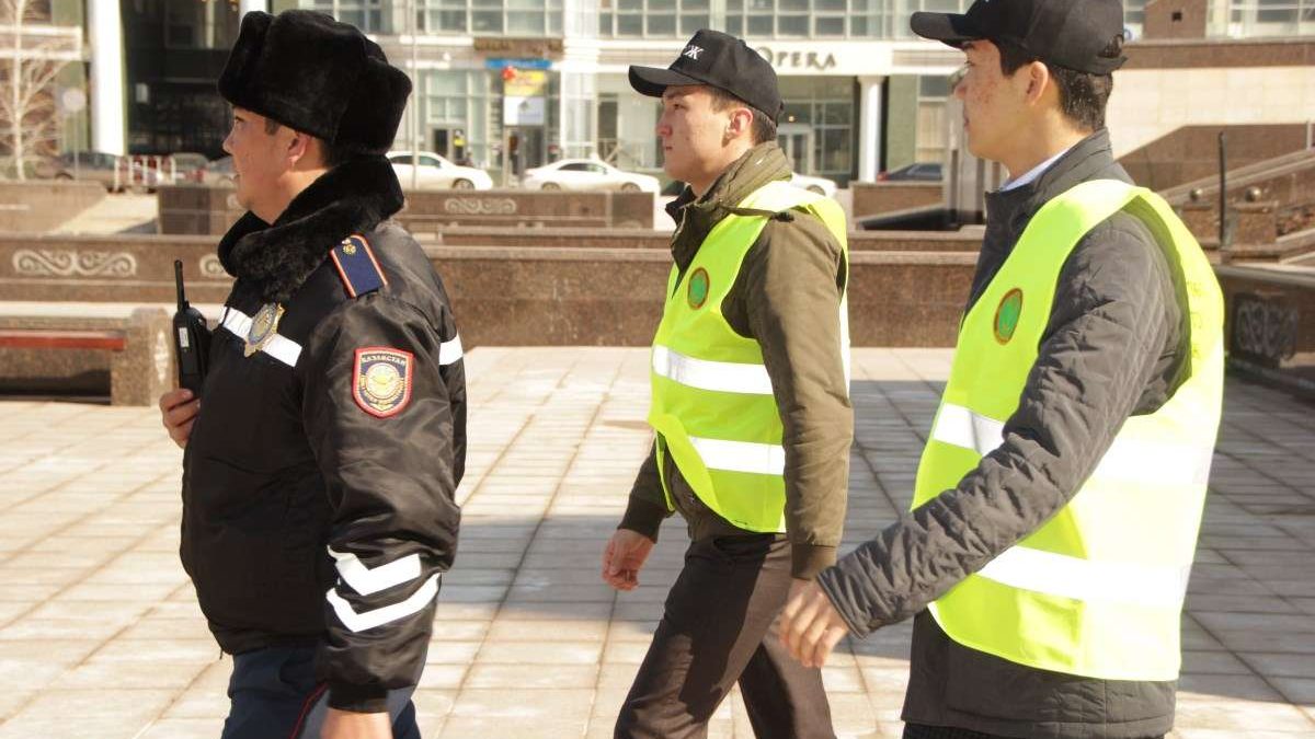 Студенттік жасақ полиция
