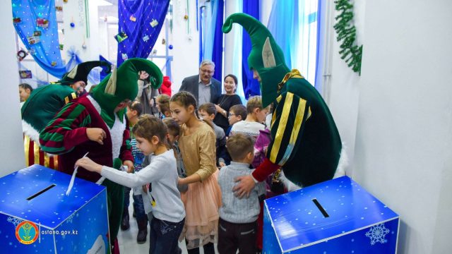Астаналық балалар Аяз атаға хат жолдай алады