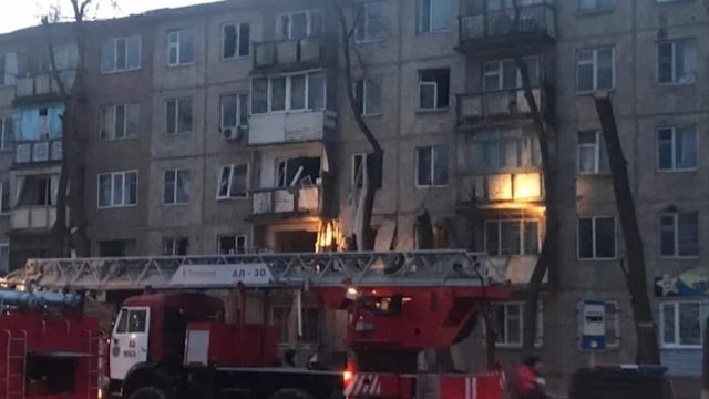 Тараздағы көпқабатты үйлердің бірінде жарылыс болды