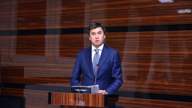 Шымкентте көпбалалы аналар қоғамдық көлікте тегін жүреді