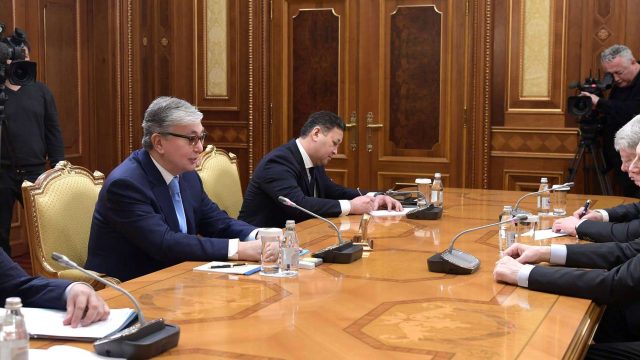 Президент бір күнде 7 кездесу өткізді. Қандай мәселелер талқыланды?