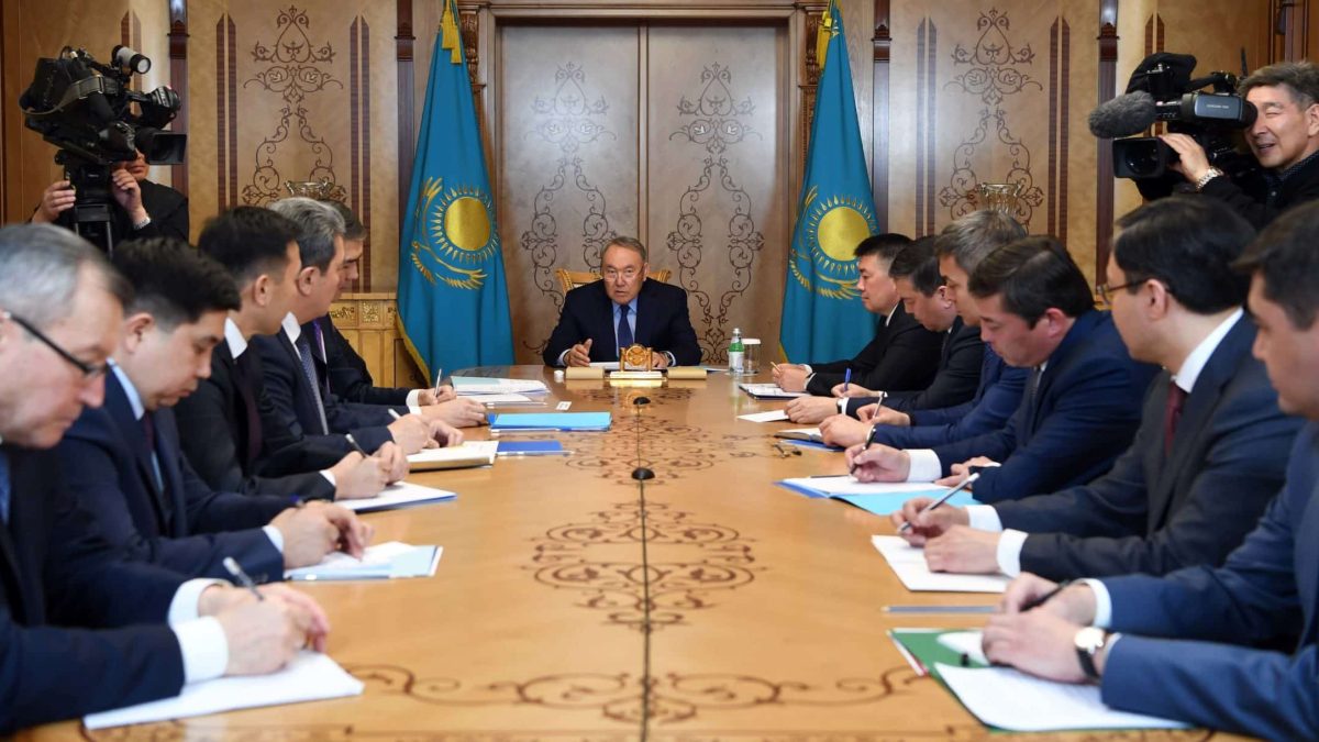 Нұрсұлтан Назарбаев кеңес өткізді