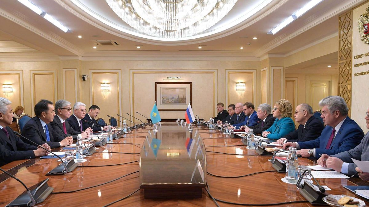Қасым-Жомарт Тоқаев Валентина Матвиенкомен кездесті