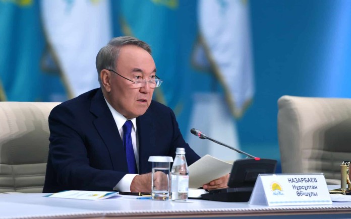 Нұрсұлтан Назарбаев Nur Otan партиясының кезектен тыс ХІХ съезінде