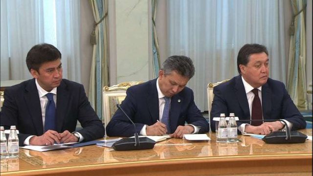 Қасым-Жомарт Тоқаев: Шенеуніктер кабинетінде отырмауы керек