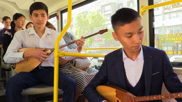 Семейде Ұлттық домбыра күні аталып өтті