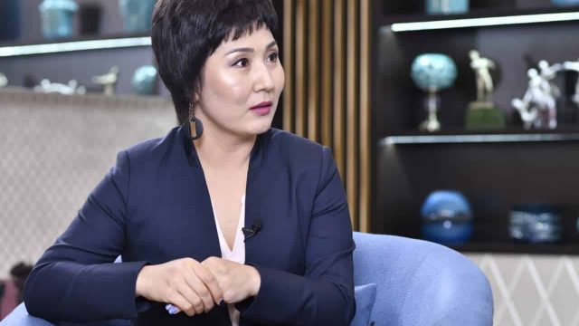Келін мен күйеу бала ата-енемен қалай сыйласып өмір сүре алады?