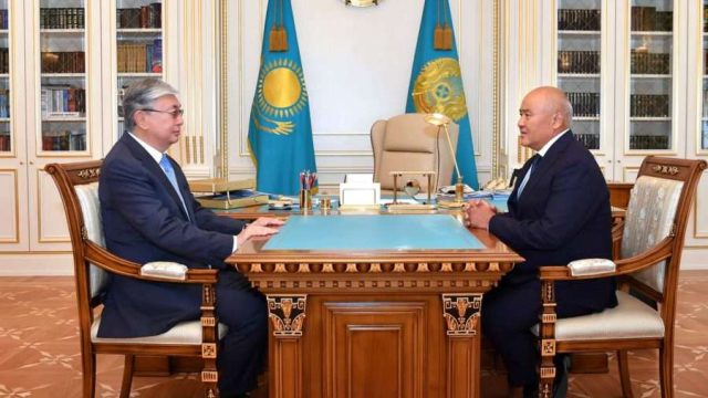 Президент Түркістан және Қостанай облыстары әкімдерін қабылдады