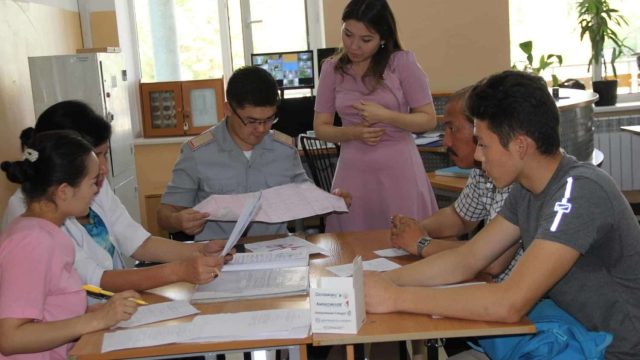 Алматыда «Жас ұлан» мектебіне құжат тапсыру басталды