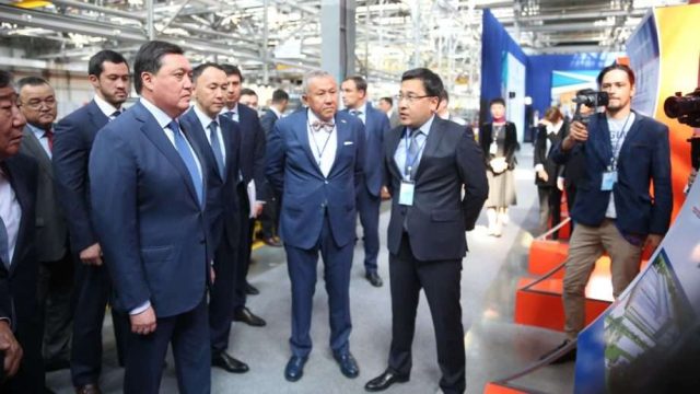 Асқар Мамин Қостанай облысында машина жасау туралы айтты