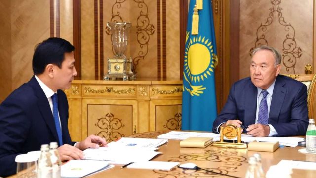 Алтай Көлгінов Тұңғыш Президентке мәлімет берді