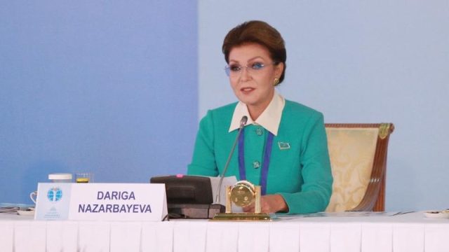 Дариға Назарбаева жаңа міндетіне кірісті