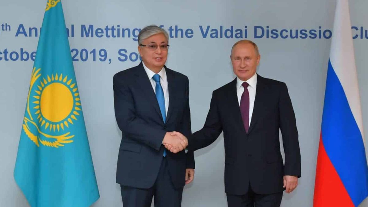 Қасым-Жомарт Тоқаев пен Владимир Путин