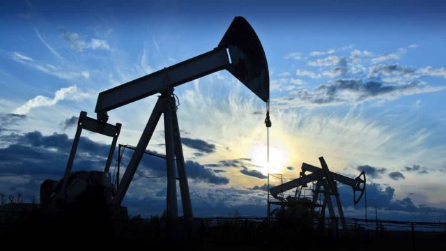 Қазақстан 2024 жылға қарай мұнай өндіруді арттырады