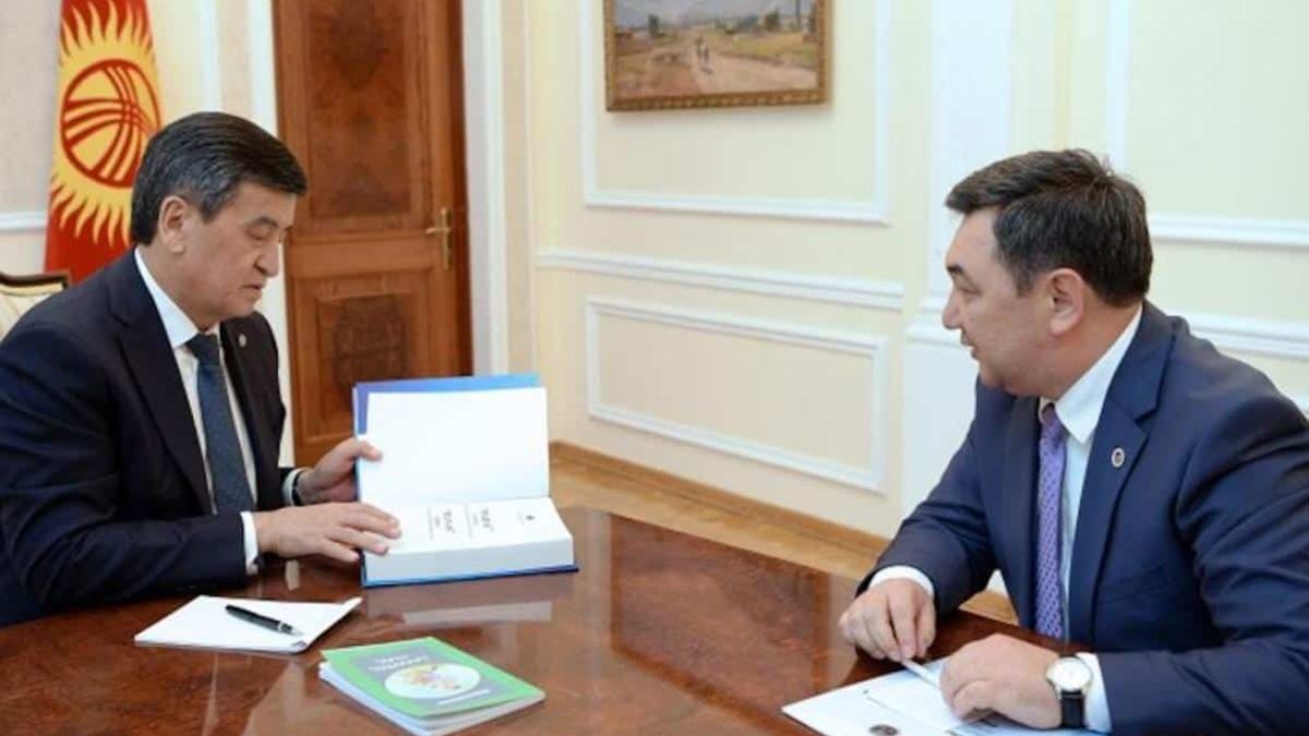 Сооронбай Жээнбеков, Дархан Қыдырәлі