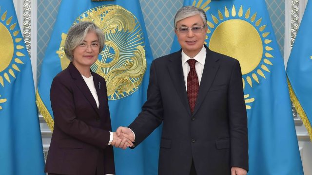 Қасым-Жомарт Тоқаев Оңтүстік Корея өкілін қабылдады