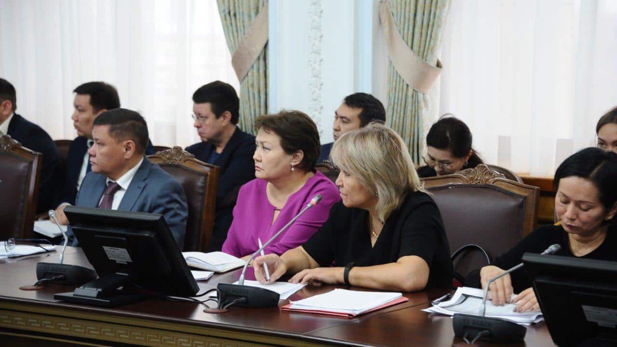 105ca6d0fd6c2c3e136980d3548f16ab Алматыда денсаулық сақтау жүйесін дамыту мәселелері талқыланды
