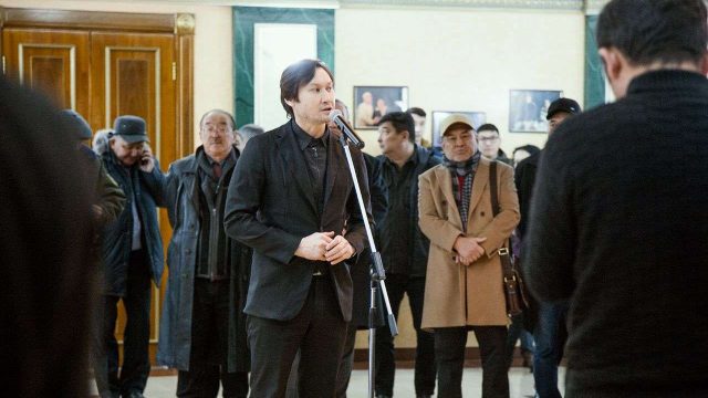 «Жанымды қоярға жер таппадым». Актер Азамат Сатыбалдыға шұғыл ота жасалды