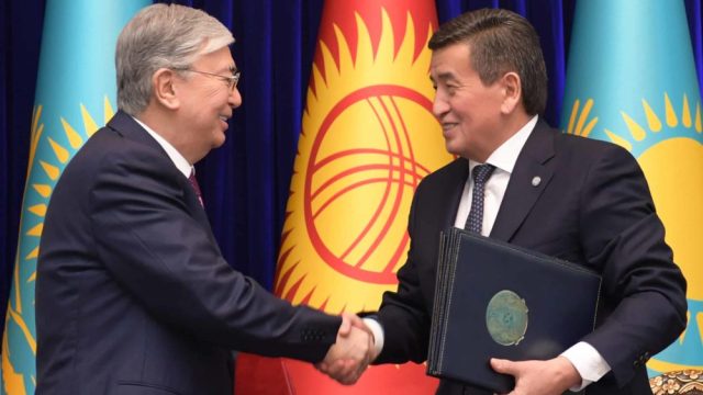 Сооронбай Жээнбеков Уханьдағы көмегі үшін Қазақстанға алғыс айтты