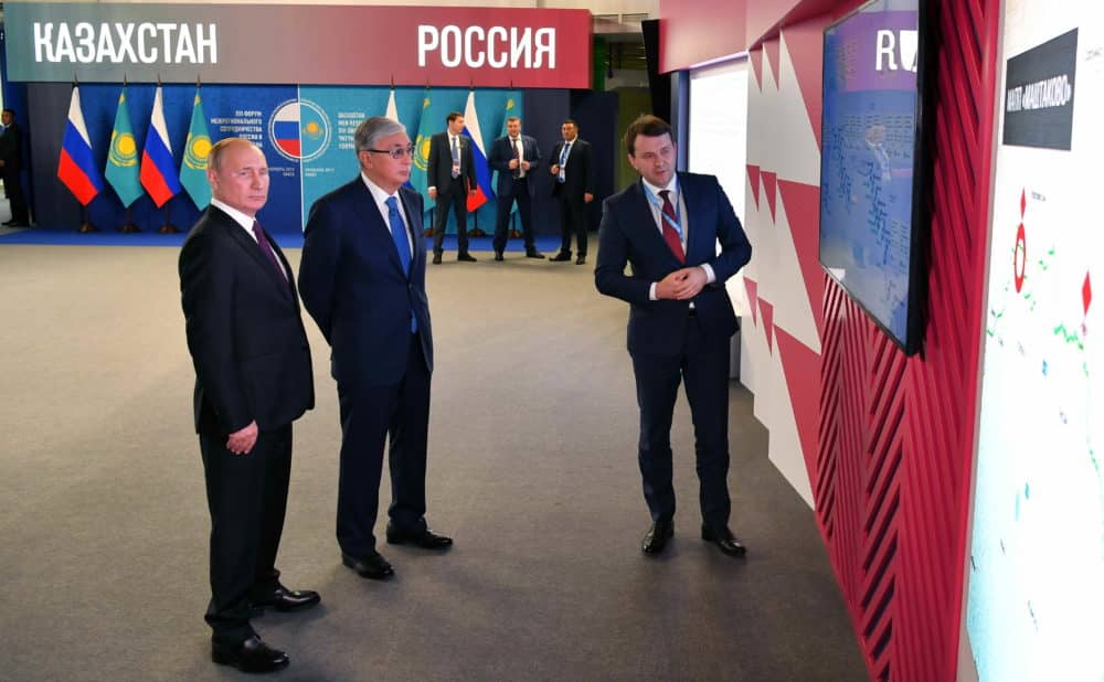 Қасым-Жомарт Тоқаев пен Владимир Путин Қасым-Жомарт Тоқаев пен Владимир Путин