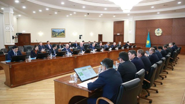 Асқар Мамин кабинеті «100 нақты қадамның» 59-ын орындады