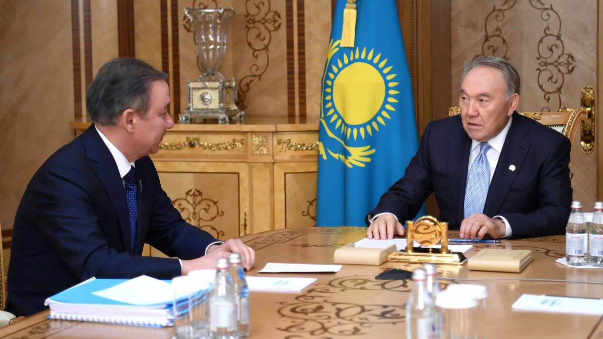 Нұрсұлтан Назарбаев пен Нұрлан Нығматулин