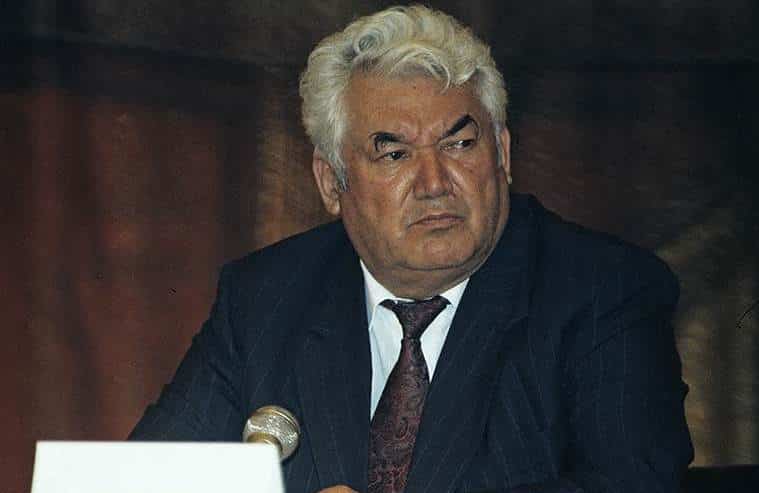 Рахмон Нәбиев
