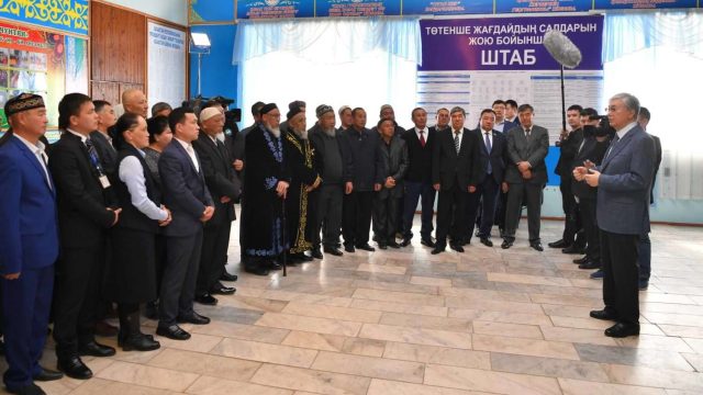 Президент дүнген жастарын басқа өңірлерде жұмыс істеуге үндеді