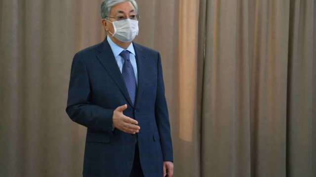 Қасым-Жомарт Тоқаев әйелдер мерекесімен құттықтады