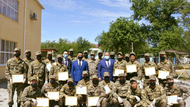 Шиелі ауданында арнаулы әскери жасаққа алынғандар марапатталды