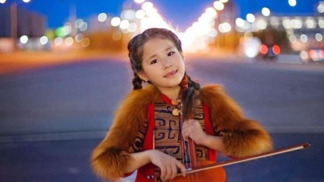 8 жастағы Лаян Еран жеті өнер түрін қалай меңгерді?