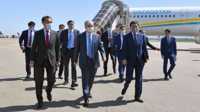 Президент Алматы әуежайындағы жаңа терминал жобасымен танысты