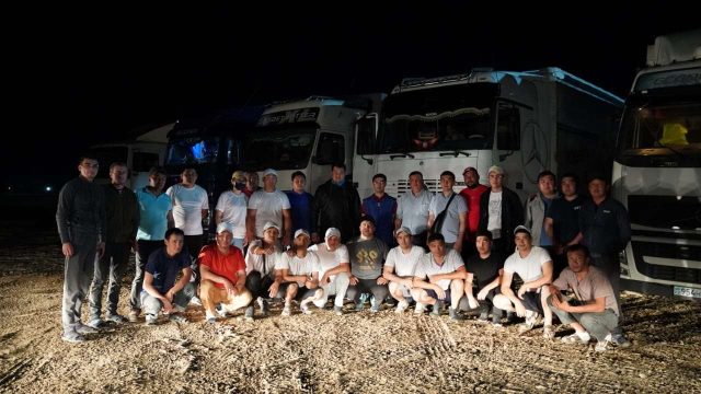 Жетісулықтардың Мақтаарал тұрғындарына жолдаған көмегі жеткізілді
