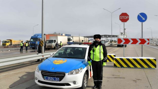 Нұрділдә Ораз: ТЖ режимі аяқталғанымен кей өңірлерде блокпосттар алынбайды