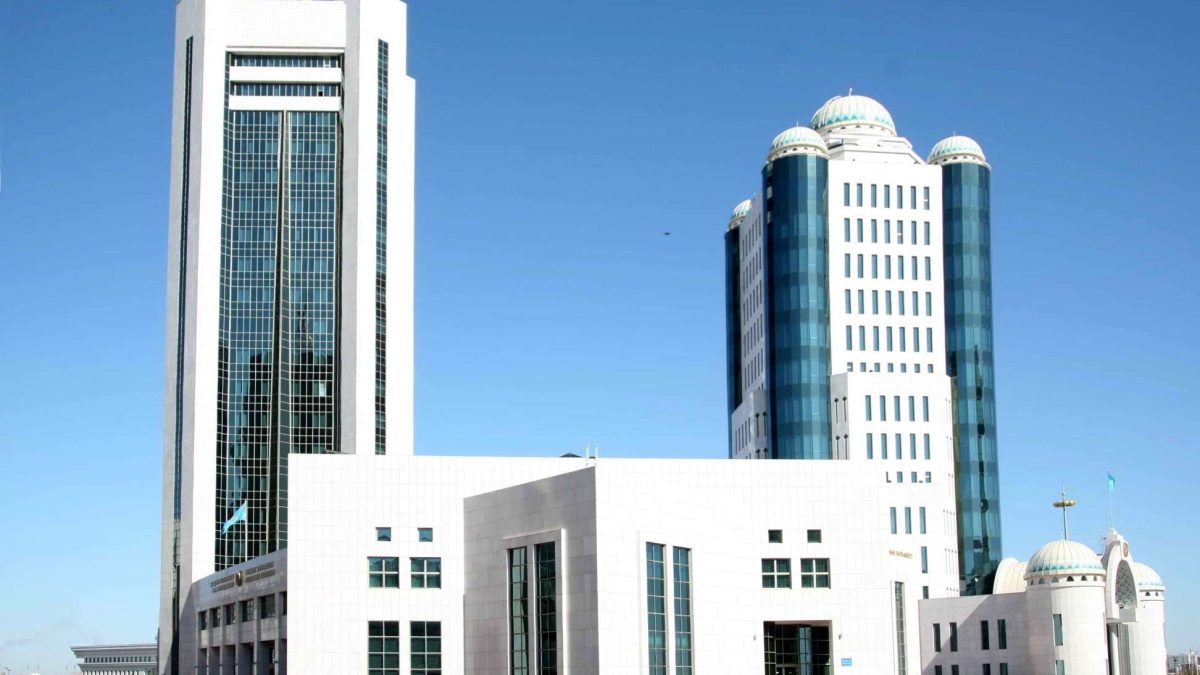 Парламент