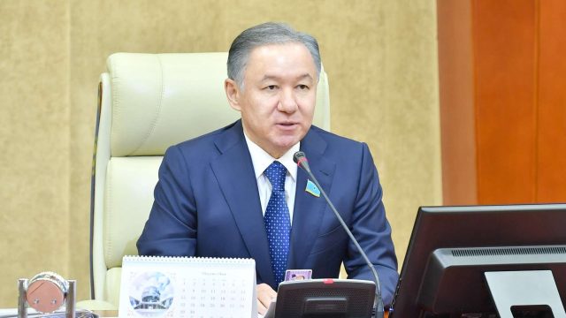 Нығматулин мен Әлсейітов Nur Otan саяси кеңесінен шықты