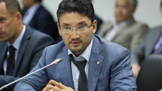 Рахым Ошақбаев: Президенттің жауаптыларды сынаудан басқа амалы қалмады