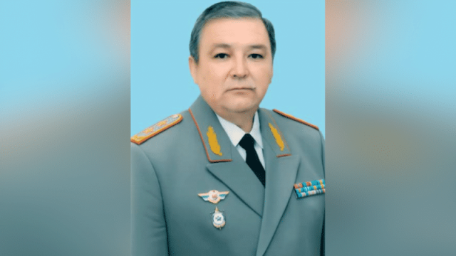 Президент Мұхтар Аюбаевты қызметінен босатты