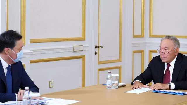 Нұрсұлтан Назарбаев Асқар Маминді қабылдады