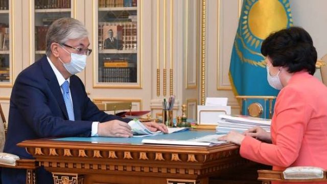 Президент латын әліпбиін енгізуге асығыстық жасамау керек екенін айтты