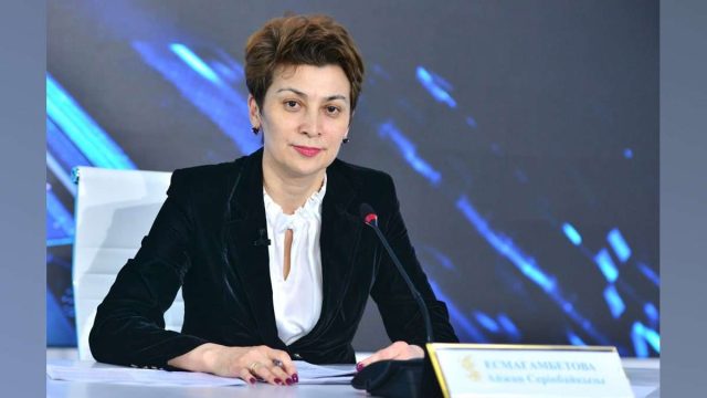 Айжан Есмағамбетова: Халық көп жиналатын орындарда бетперде тағу ұсынылады