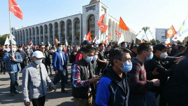 Бішкекте төтенше жағдай режимі жарияланды